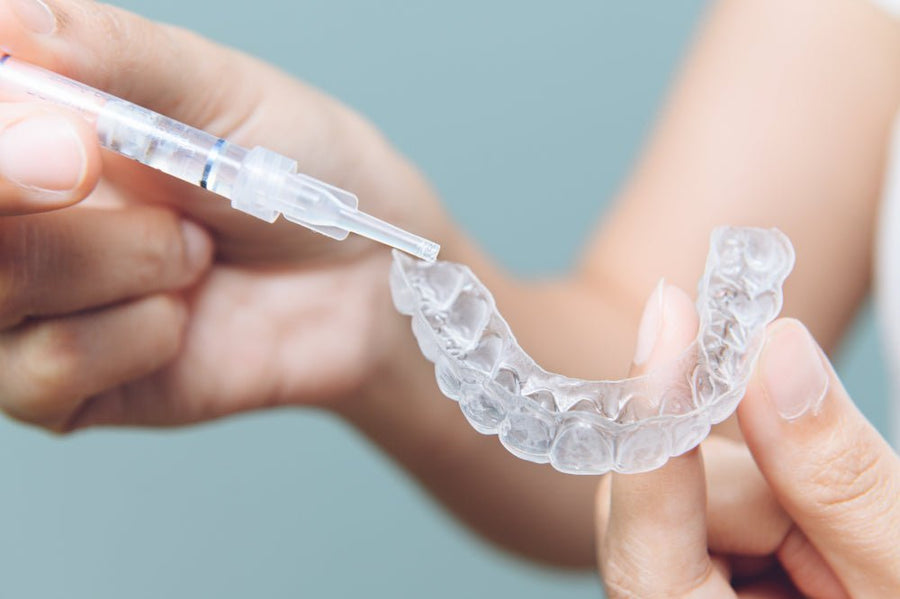The Science Behind Teeth Whitening: How It Works with 22% Gel