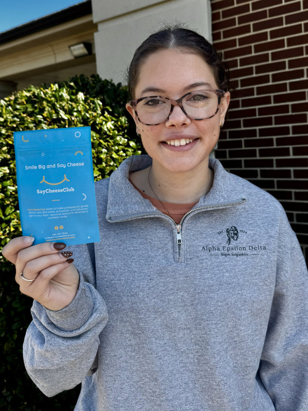 Megan's 5-star Clear Retainers review with her photo