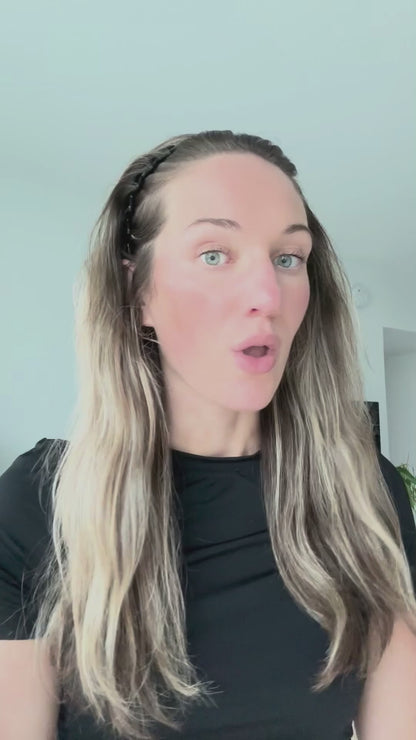 Video showing teeth whitening kit