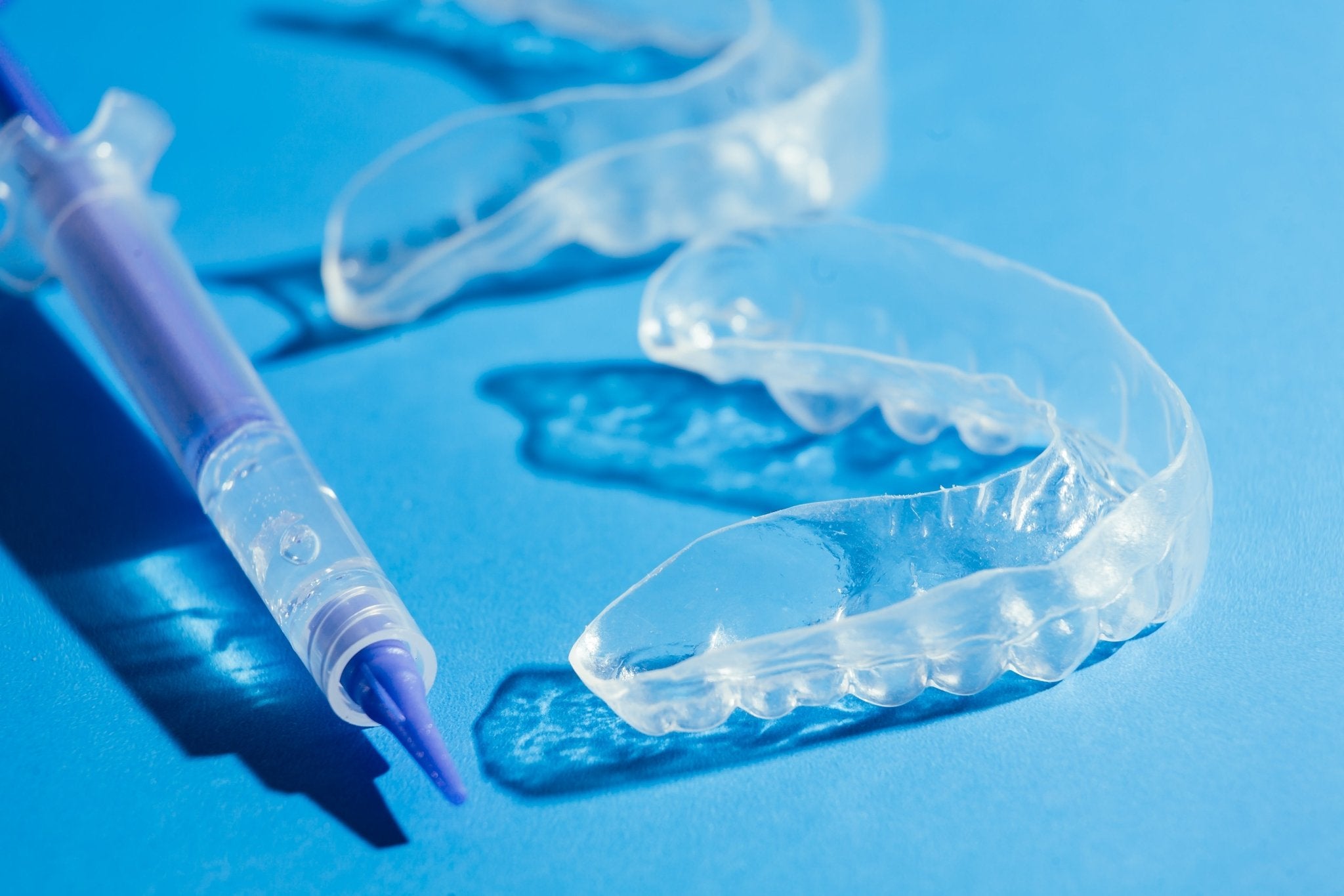 Custom teeth whitening trays paired with professional-grade whitening gel for a brighter, whiter smile.